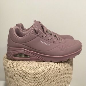 Skechers UNO Stand on air Sneakers Women Size 9.5